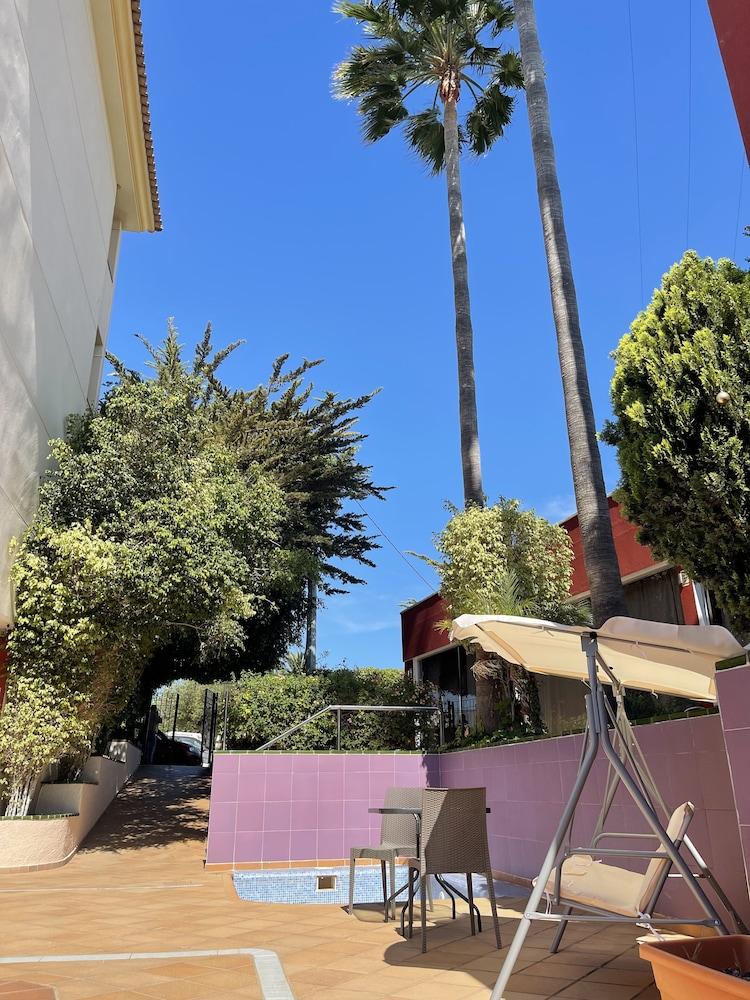 Aparthotel Residencial Vidalbir L'Alfas del Pi Exterior photo